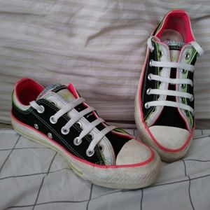 Converse Doubled Womens 6 Mens 4 Neon